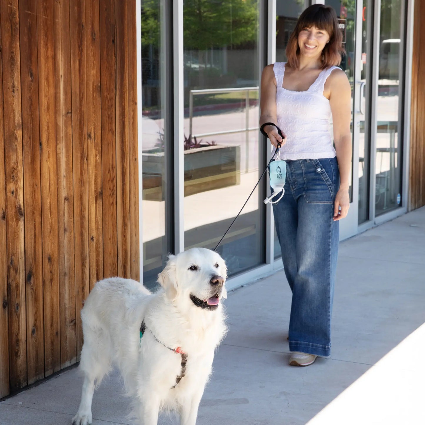 Portable Dog Water Pouch with Stainless Steel Sipper – Lightweight Lick-To-Sip Design for Walks, Hikes, and Travel – Ideal Hydration Solution for Active Dogs.